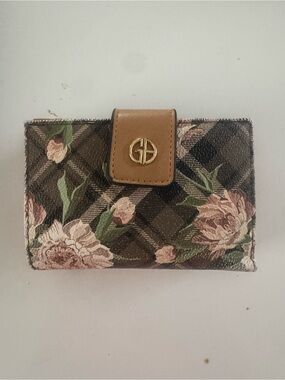 Floral wallet